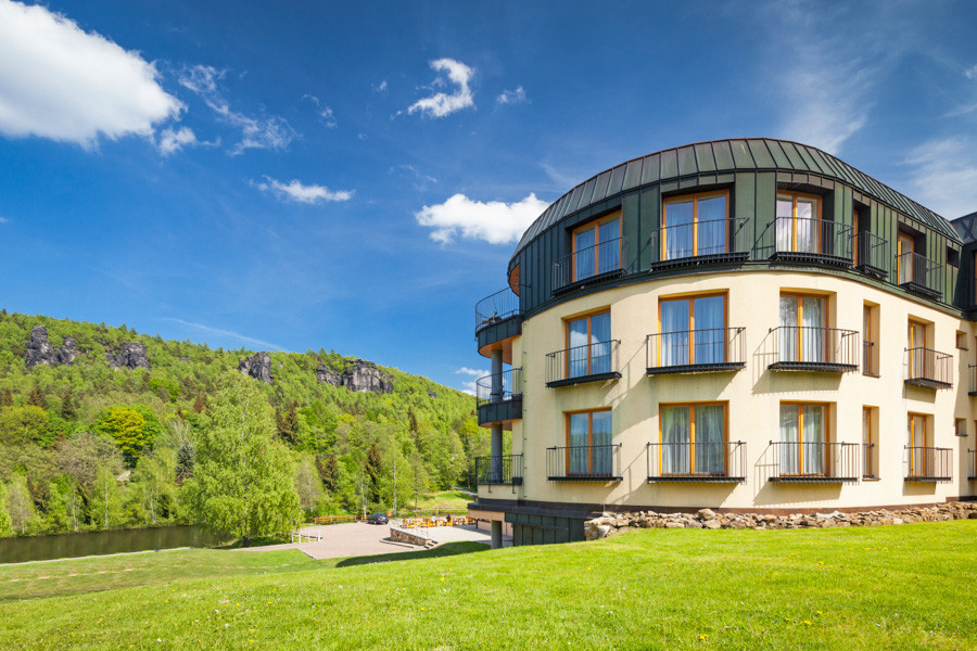 Hotel Ostrov v Tisé